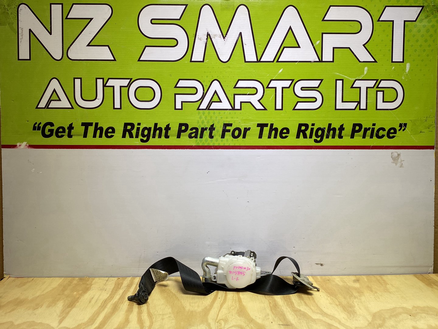 2014 Toyota Prius ZVW30 - Left Front Seat Belt PN: see photo
