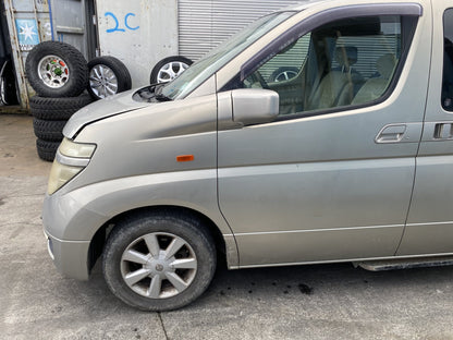 2004 Nissan Elgrand Highway Star E51 Dismantling For Parts