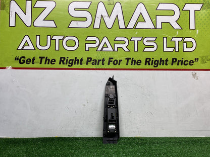 2007 Mazda Verisa - Master Power Window Switch PN: D01C684L1