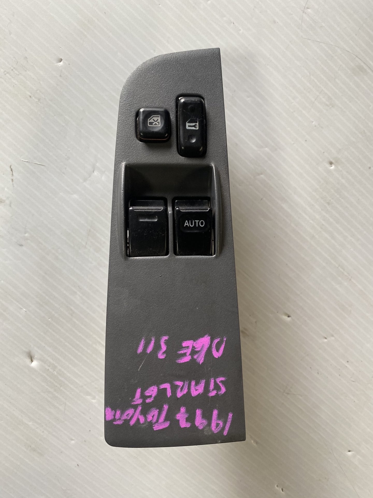 1997 Toyota Starlet- Master Power Window Switch PN: 2 door type