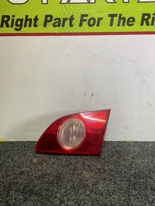 2004 Nissan Bluebird - Right Bootlid Light