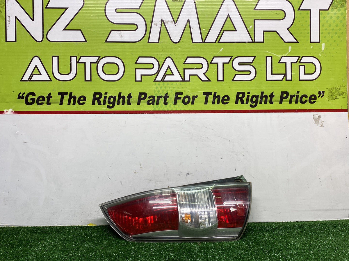 2005 Toyota Passo - Left Taillight PN: KOITO 220-51762