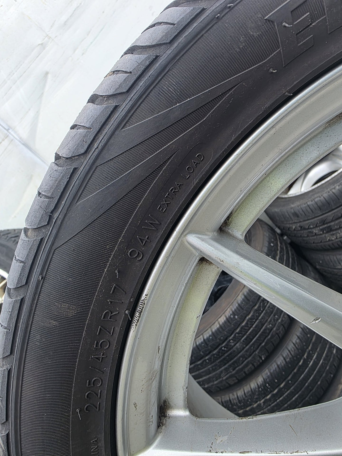 Mercedes Benz Mag Wheel Set 5x112 Stud Pattern/ Wheel Size 17x6.5 JJ/ Offset: 49