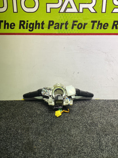 2008 Mitsubishi Outlander - Combination Switch