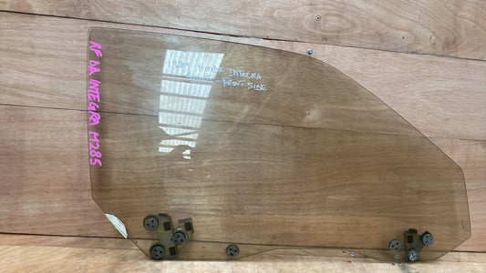 1989 Honda Integra- Right Front Door Glass PN: M285 2 door