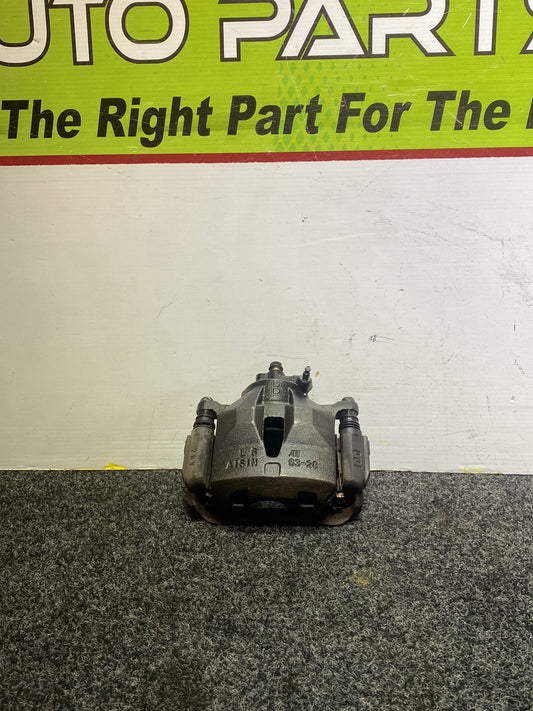 2004 Toyota Estima - Left Front Caliper