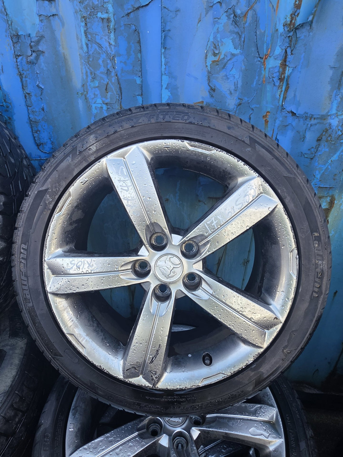 Mag Wheel Set PN: Stud Pattern 5x105/ Wheel Size 17x6.5JJ/ Offset 41.5