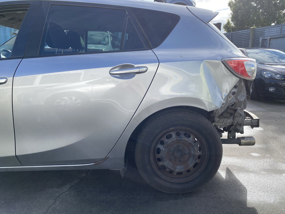 2011 Mazda Axela BLFFW  Dismantling For Parts