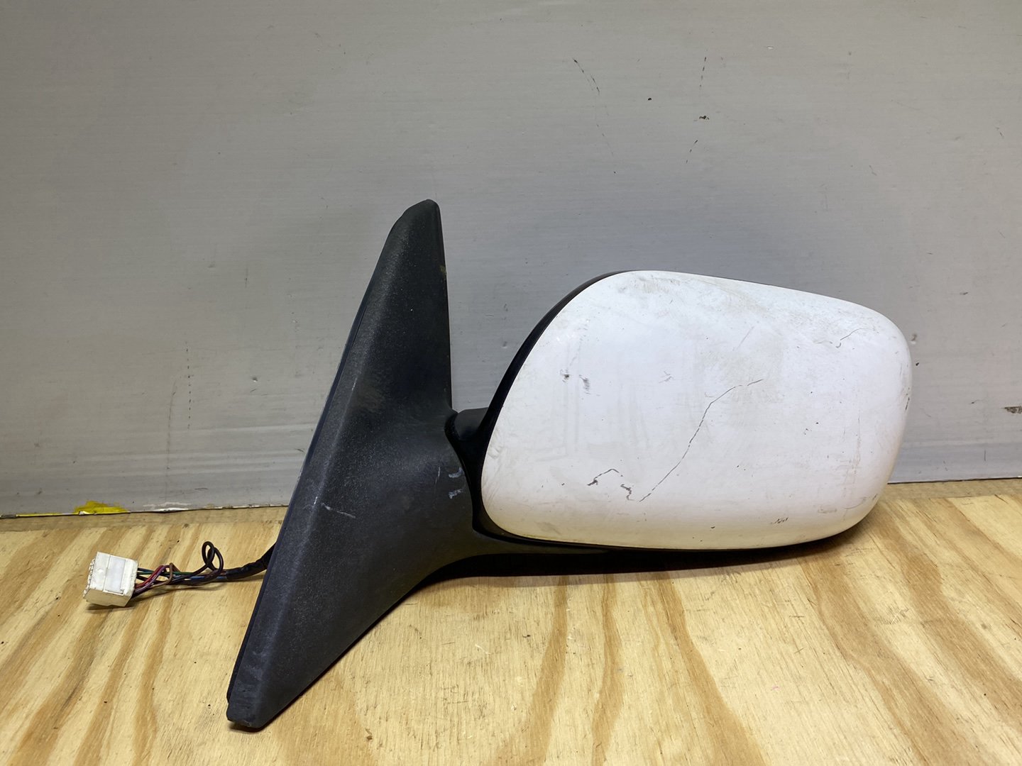 1998 Toyota Caldina ST215 - Left Door Mirror PN: 7 wires