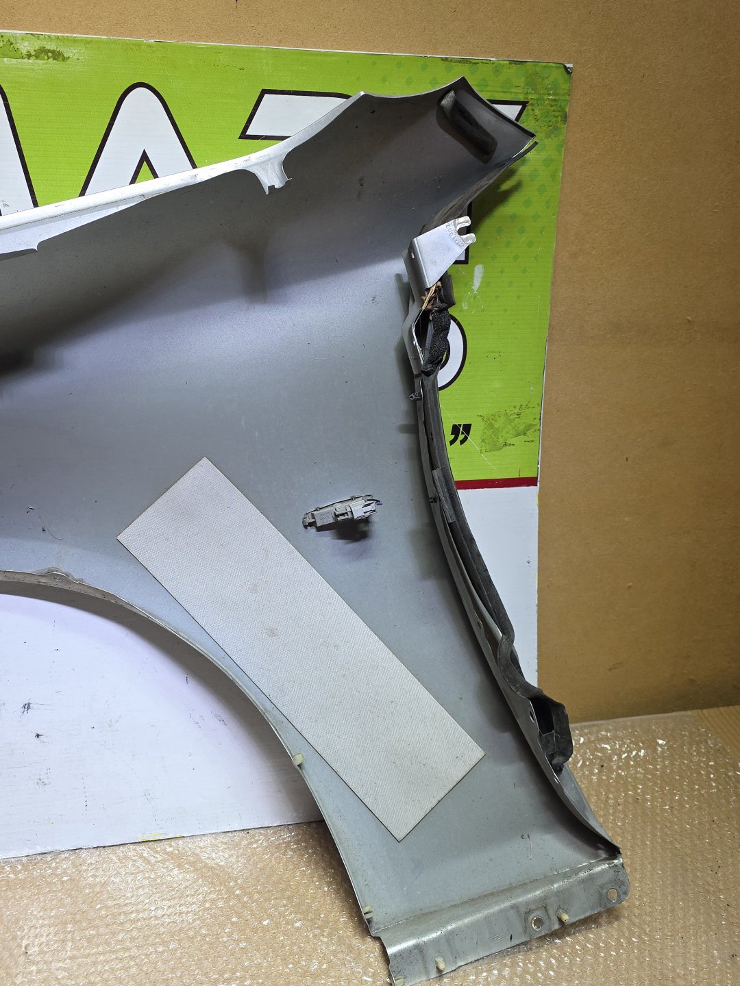 2011 Nissan Fuga - Right Front Guard PN: