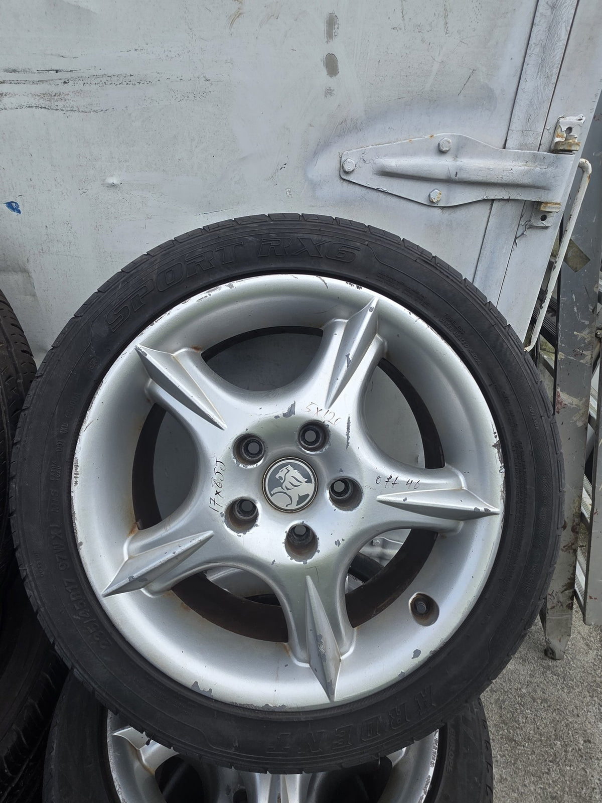 Mag Wheel Set PN: Stud Pattern 5x120/ Wheel Size 17x8JJ/ Offset 48