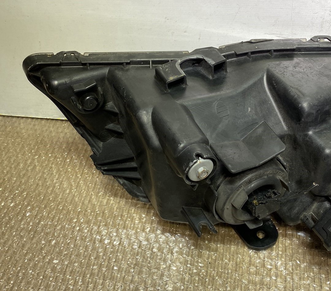 2007 Honda Accord- Left Headlight PN: see photos