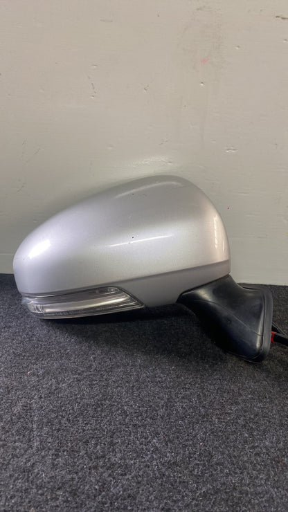 2012 Used Toyota Prius Hybrid - Right Door Mirror PN: 7 wire damage see pic