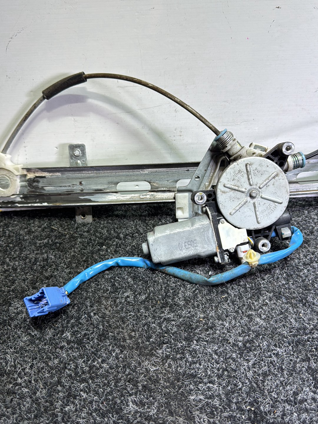 2004 Honda Civic- Right Front Window Regulator/Motor