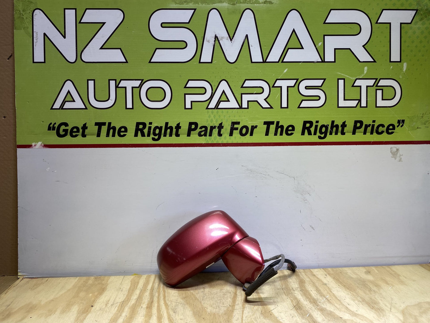 2005 Nissan Tiida JC11 - Right Door Mirror PN: 7 wires