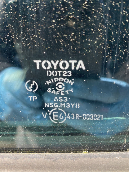 2001 Toyota Altezza RS200 GXE10  Dismantling For Parts