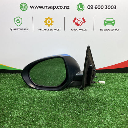 2012 Mazda Axela - Left Door Mirror PN: 7 wires