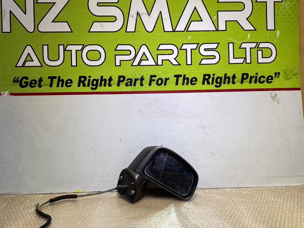 2008 Nissan Tiida - Right Door Mirror PN: 8 wires