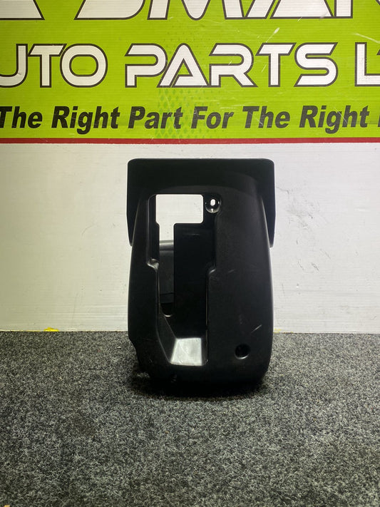 2006 Mazda Premacy - Steering Column Shroud