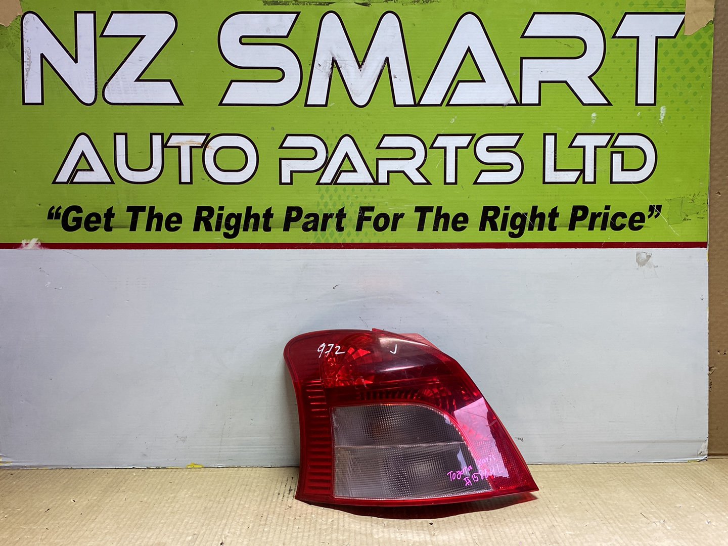 2007 Toyota Yaris - Left Taillight PN: Koito 52-143