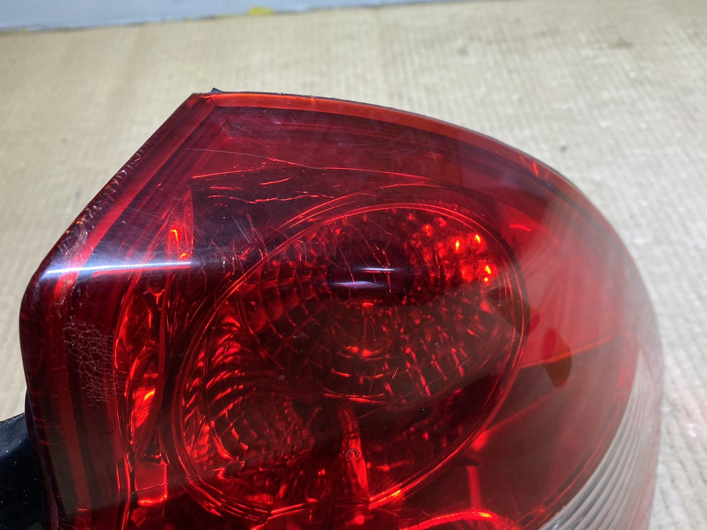 2004 Holden Commodore VY - Right Taillight