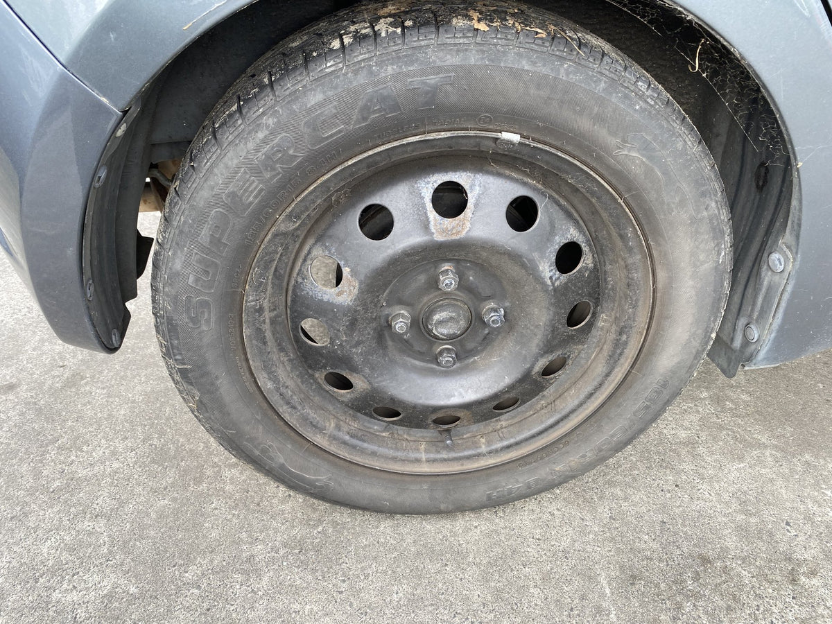 2005 Suzuki Swift ZC11S Dismantling For Parts
