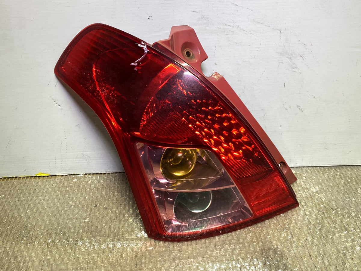2008 Suzuki Swift- Left Taillight PN: 3567073K00