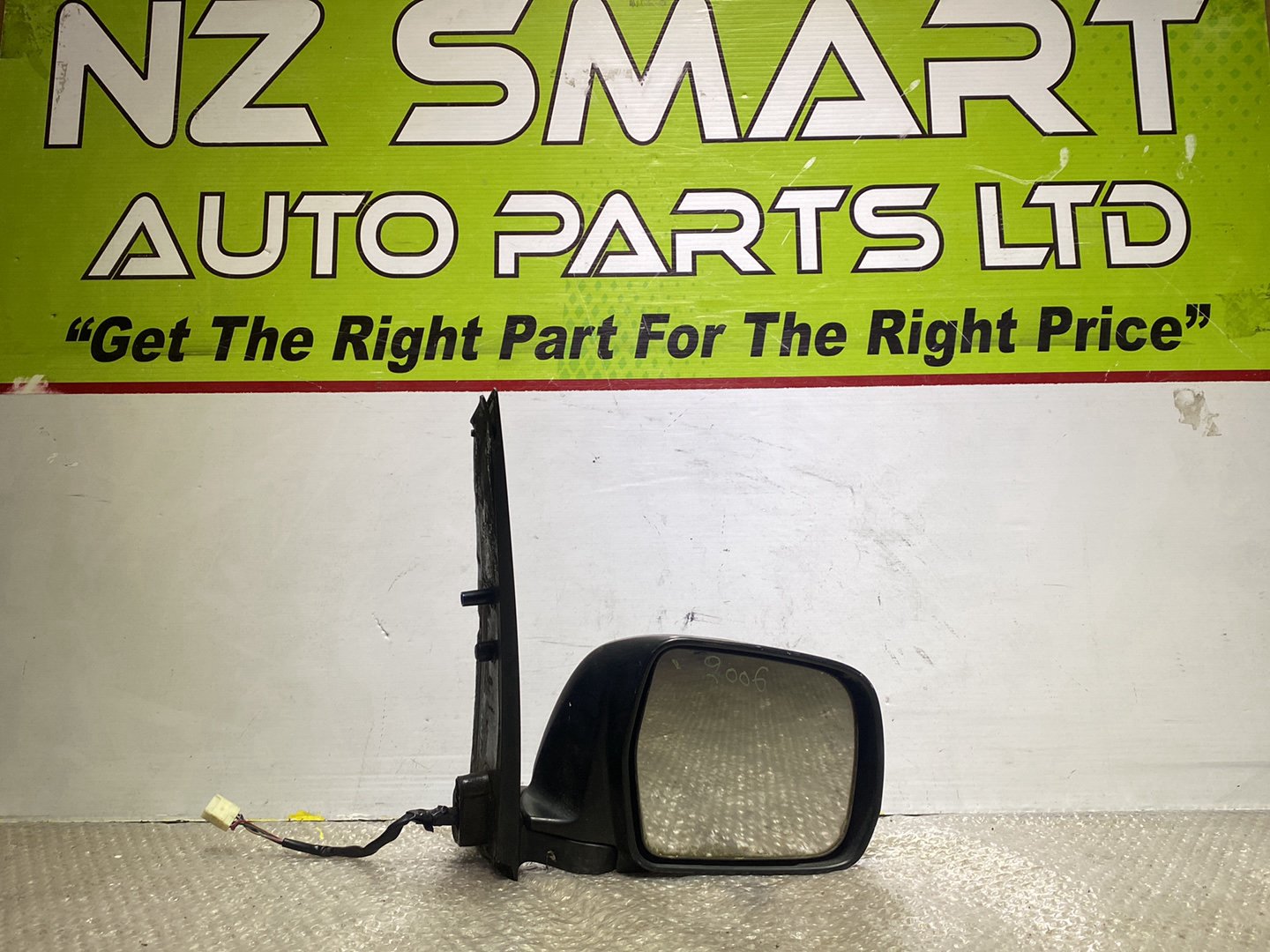 2006 Used Toyota Estima- Right Door Mirror PN: 6 wires