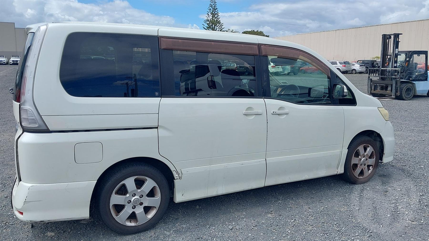 2010 Nissan Serena CC25 Dismantling For Parts