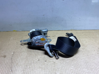 2006 Suzuki SX4 YA41S - Left Front Seat Belt