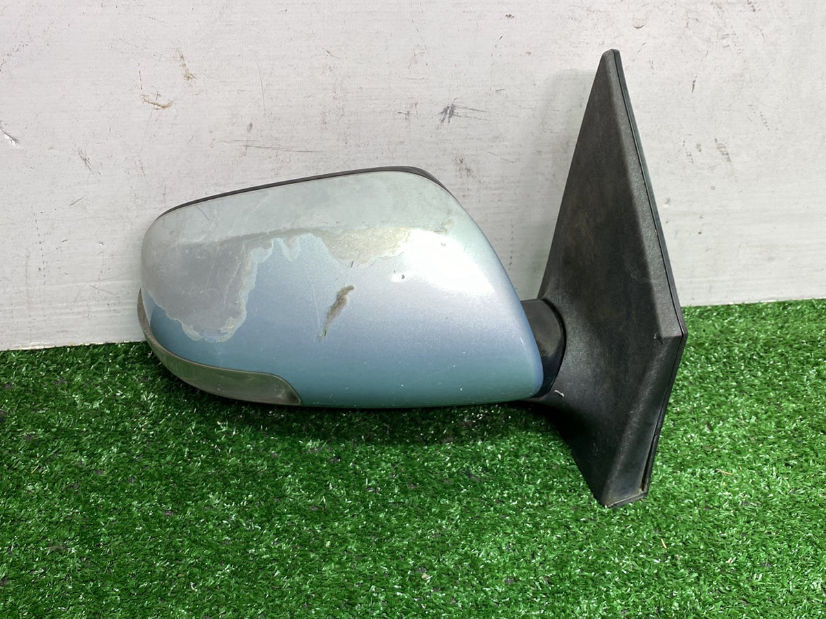 2010 Used Toyota Corolla - Right Door Mirror PN: 5 wires