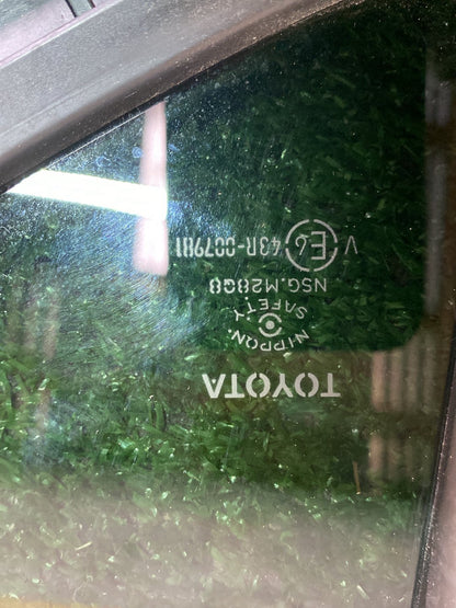 2013 Used Toyota Aqua NHP10 - Right Rear Quarter Door Glass PN: M2808