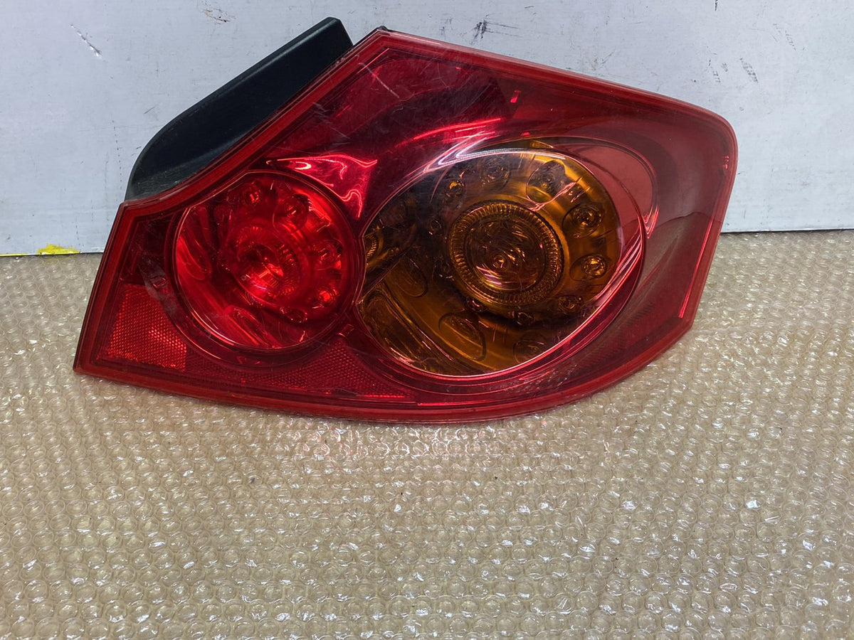 2008 Nissan Skyline - Right Taillight PN: C36