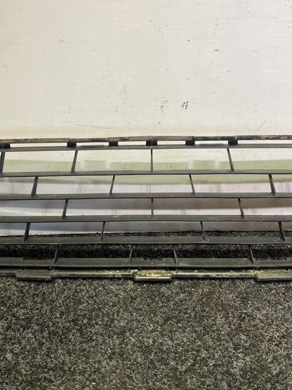2015 Nissan Pulsar - Lower Bumper Grille