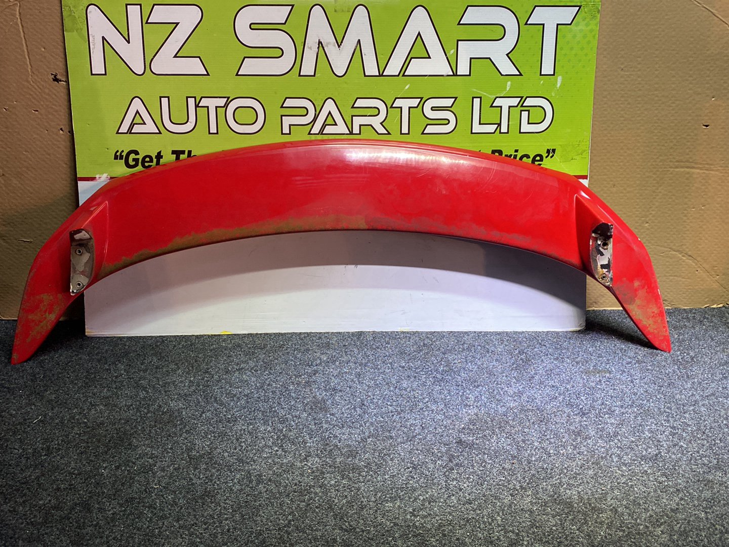2006 Holden Commodore - Tailgate Spoiler