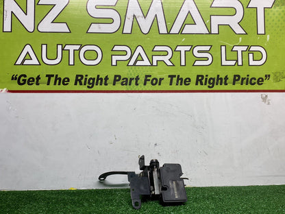 2007 Mazda Verisa - ABS Pump PN: See photos