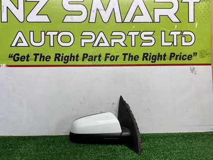 2004 Holden Commodore - Right Door Mirror PN: 3 wires