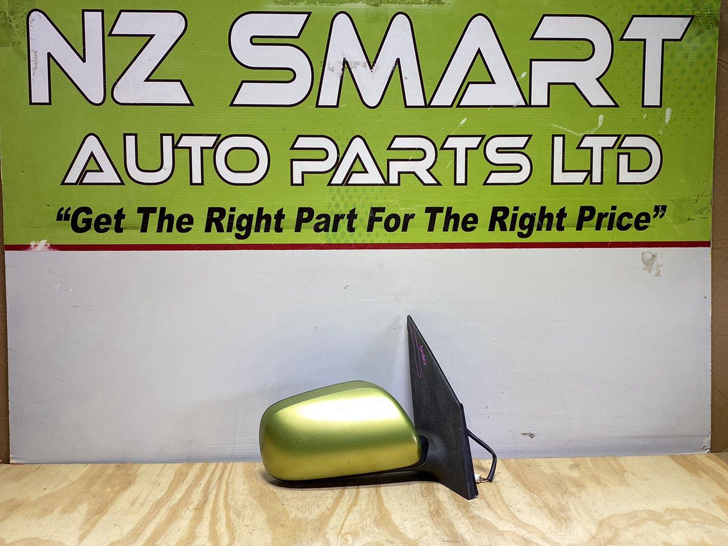 2007 Toyota Passo - Right Door Mirror PN: 3 wires