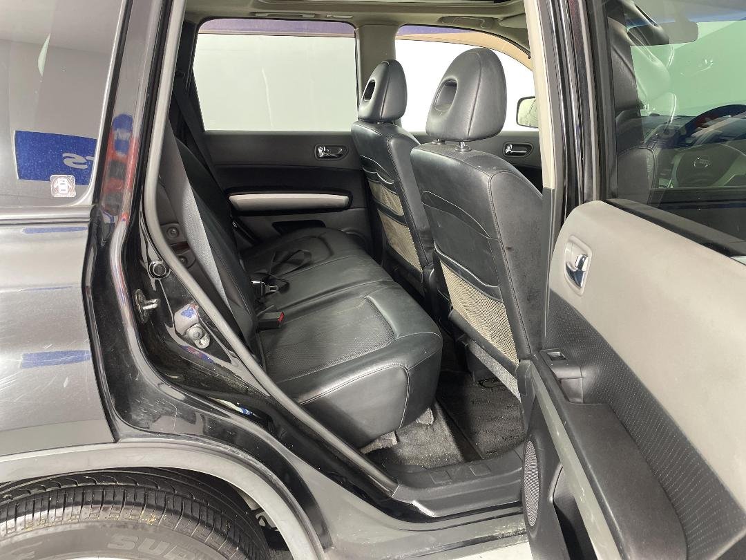 2009 Nissan X-Trail DNT31  Dismantling For Parts