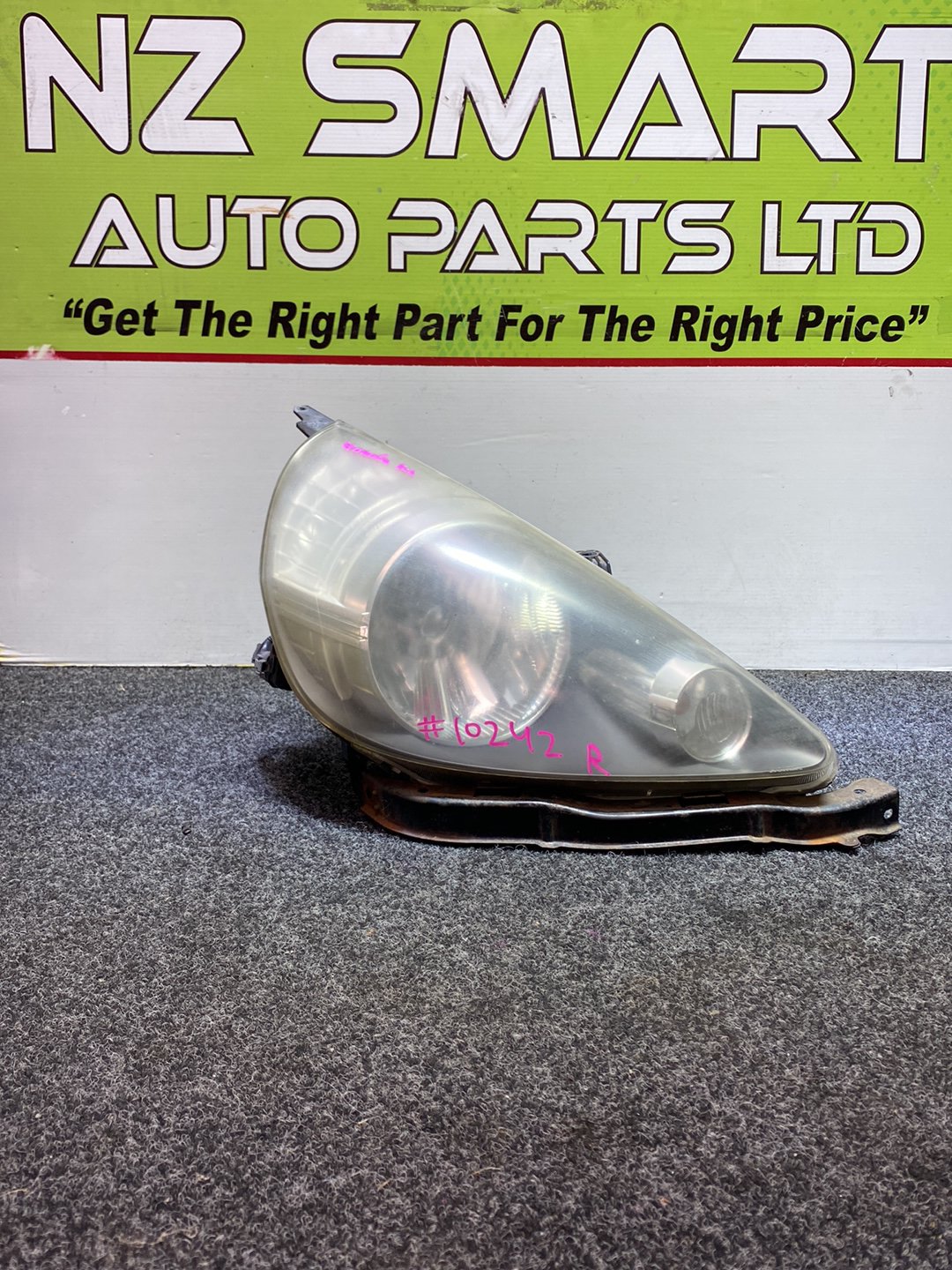 2005 Honda Fit - Right Headlight HID PN: p4945