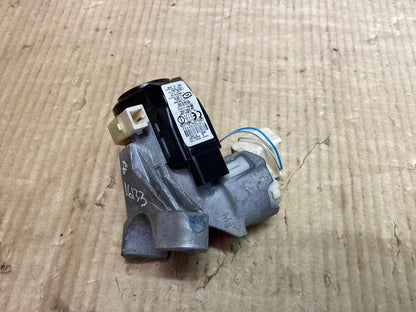 2006 Toyota Yaris - Ignition Switch PN: 45020-22-16