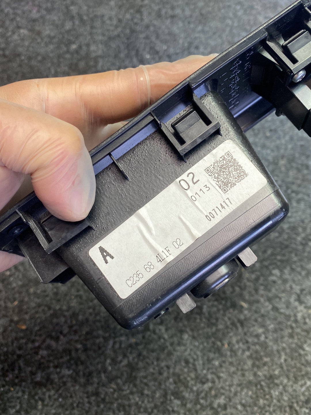2010 Mazda Premacy - Master Power Window Switch