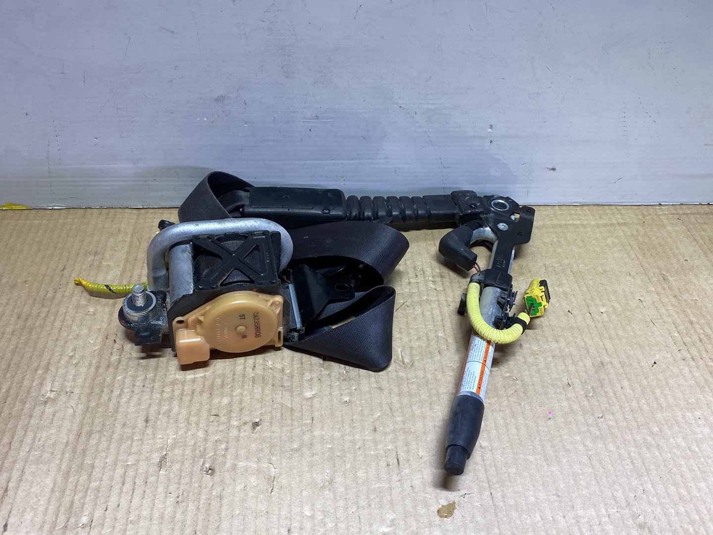 2008 Honda Accord - Right Front Seat Belt PN: see photo
