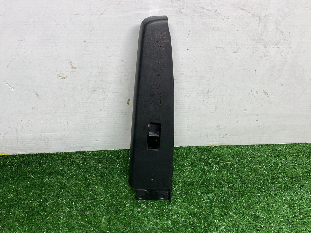 2007 Mazda Verisa - Right Rear Window Switch PN: D01C685L1