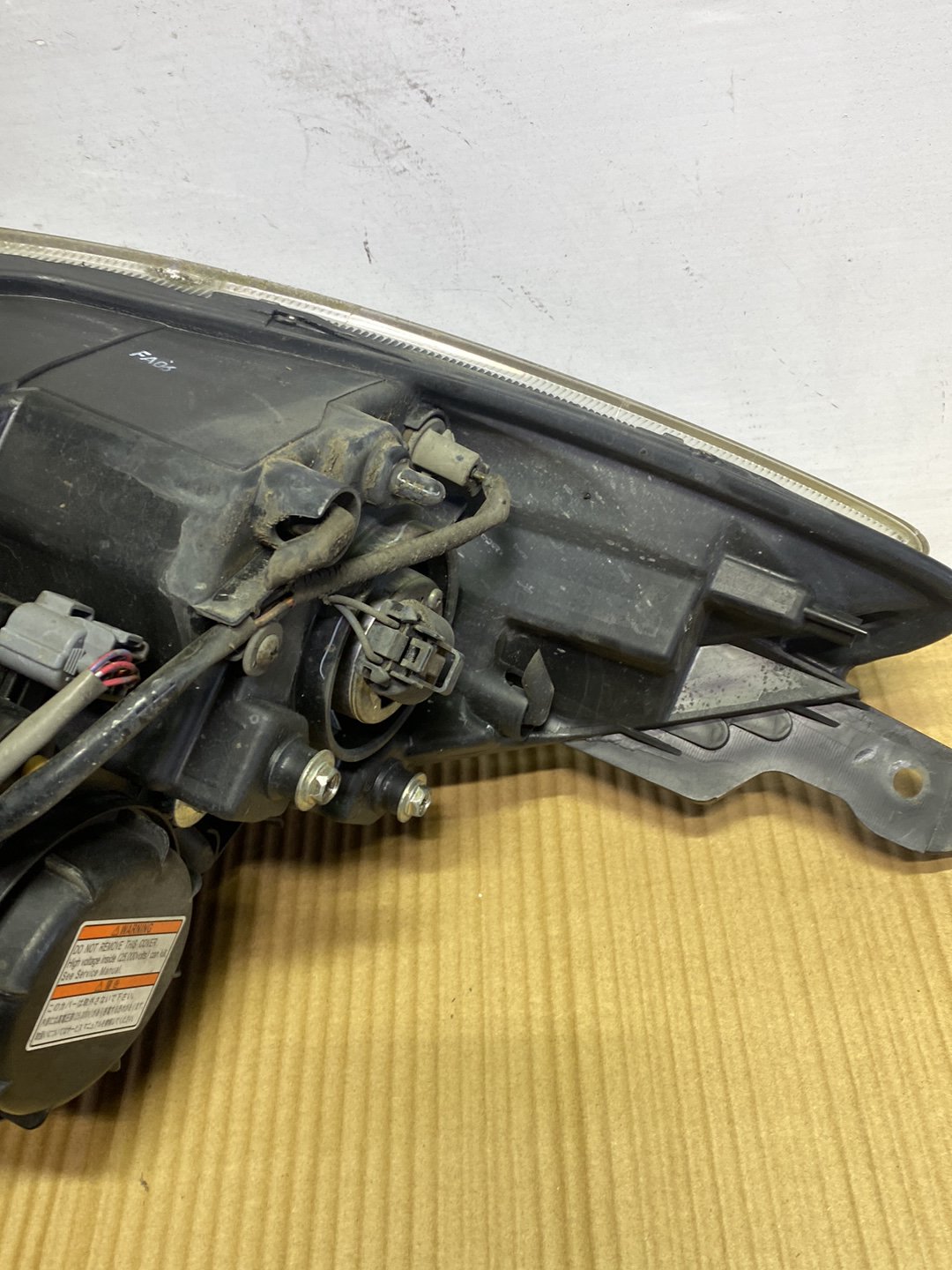 2009 Mazda Demio DE5FS- Left Headlight PN: STANLEY P6515