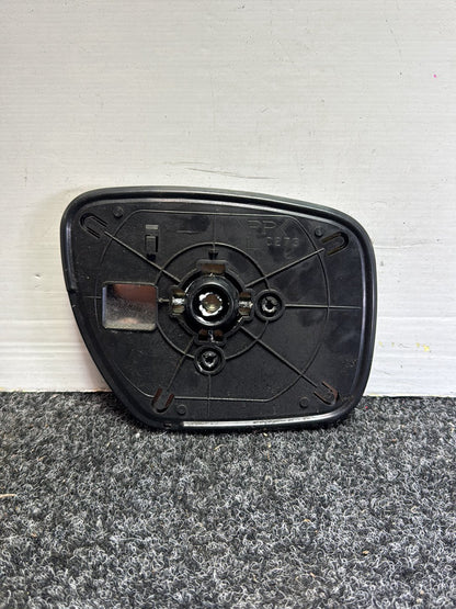 2007 Mazda MPV - Left Door Mirror Glass