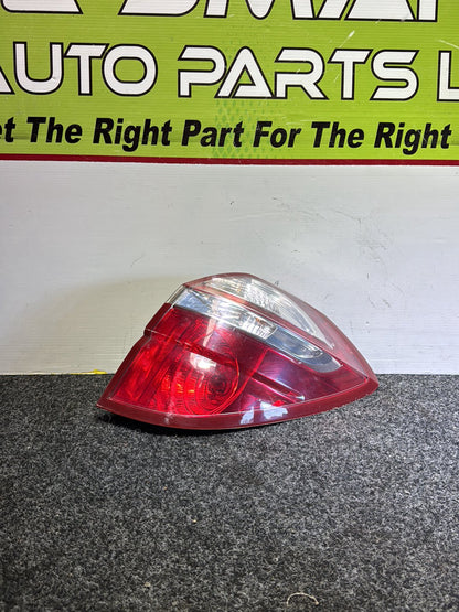 2006 Subaru Legacy - Right Taillight