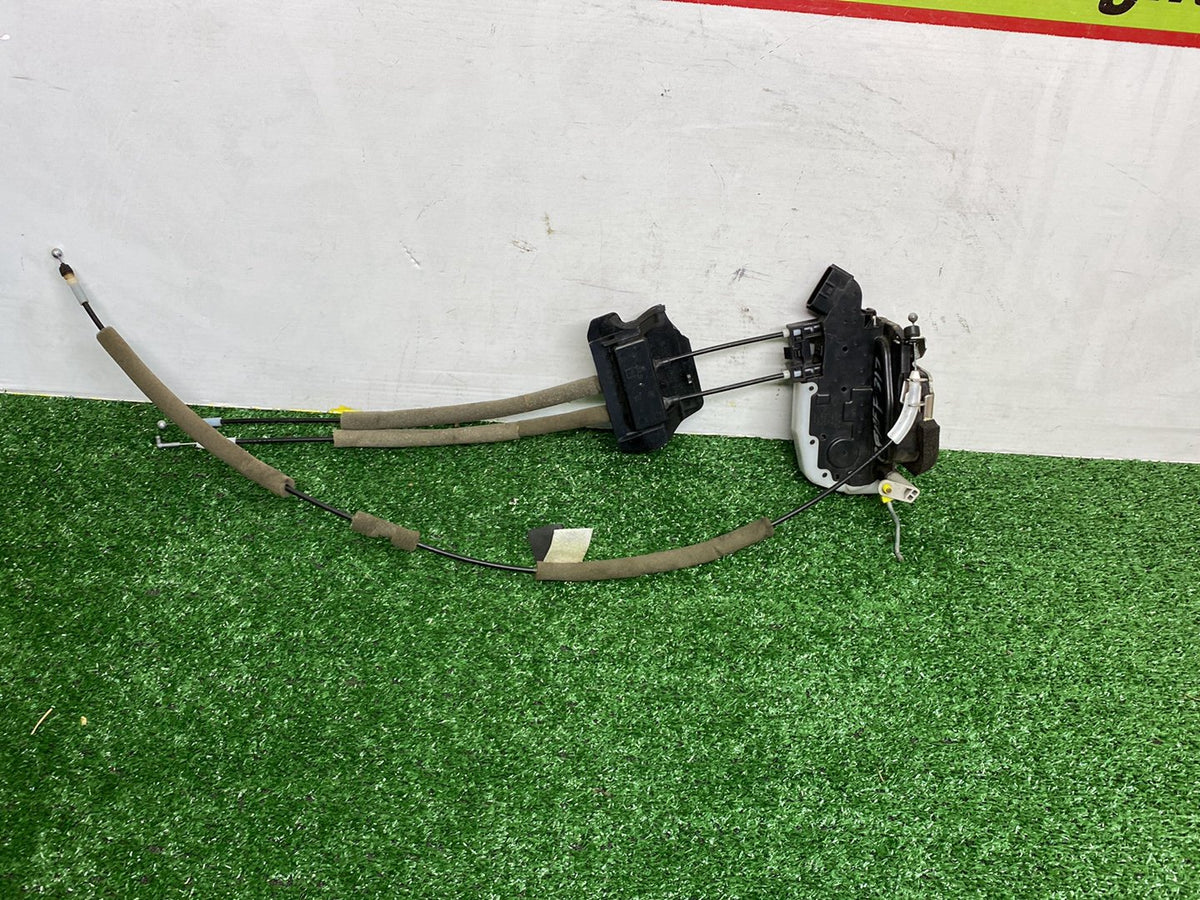 2011 Nissan Fuga - Right Front Lock Actuator PN: 805001ME0A
