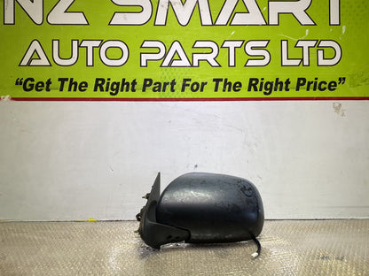 2010  Used Toyota Hiace- Left Door Mirror PN: 5 wires