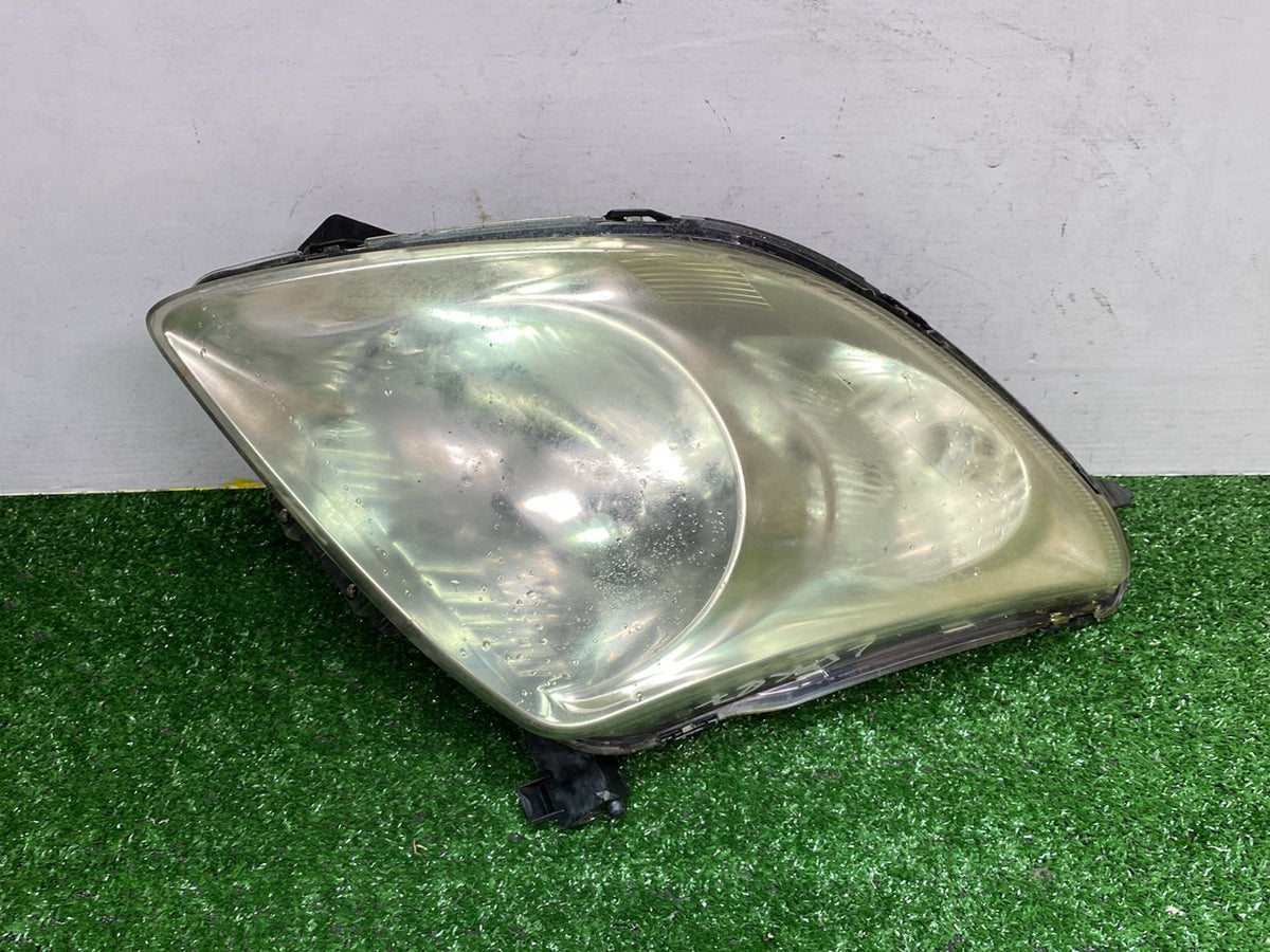 2008 Suzuki Swift - Left Headlight PN: STANLEY P4432l